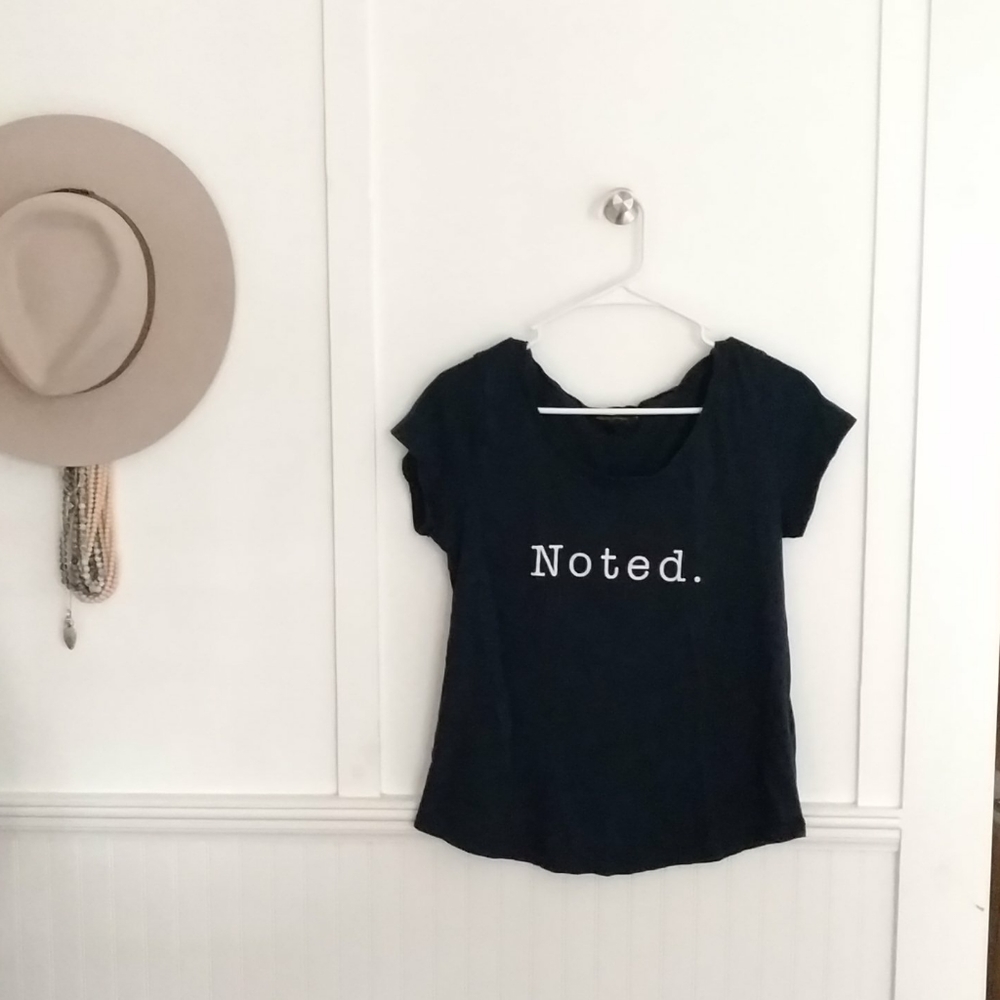 Banana Republic Navy Blue T-shirt -- "Noted" (M)